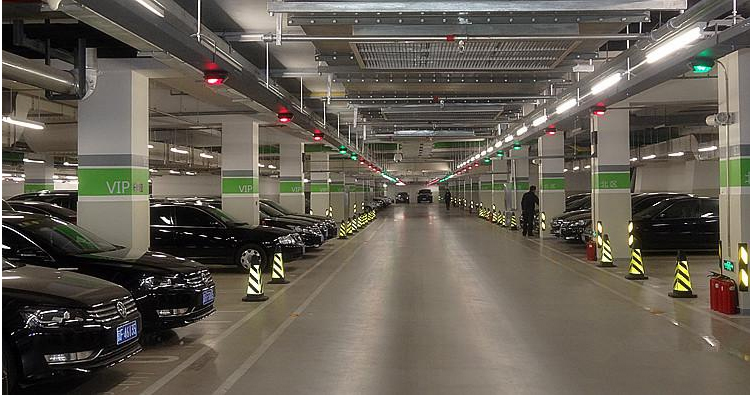 upark悠泊超聲波車(chē)位引導(dǎo)系統(tǒng) 智能停車(chē)場(chǎng)的物聯(lián)先鋒